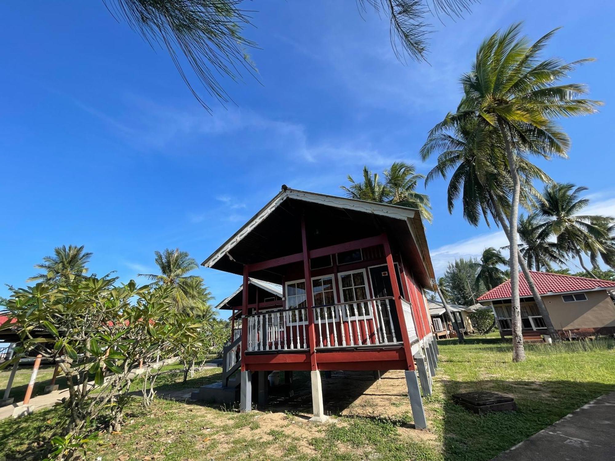 Pcb Beach Resort Kota Bharu Eksteriør bilde